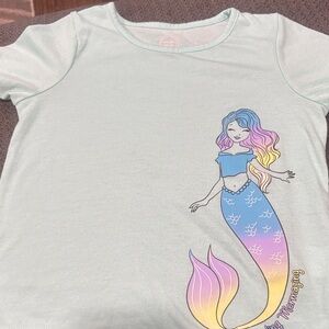 🟢10/$10 - Wonder Nation Light Blue Mermaid Pajama Top